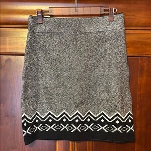 LOFT gray skirt